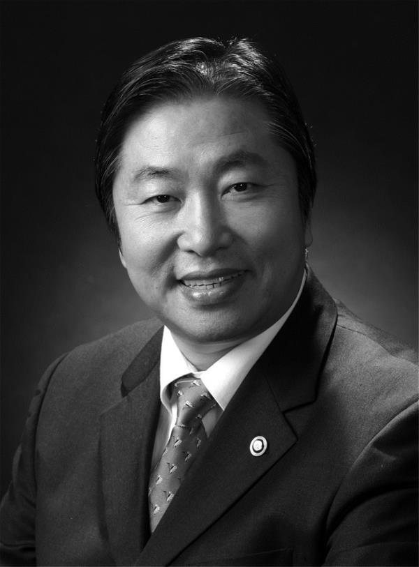 대량생산 가능한 고전도성 유기투명전극소재 개발